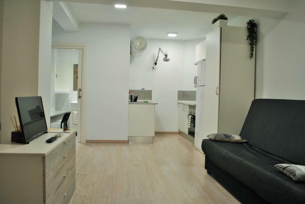Apartament Cosy Loft In Malaga Historical Centre Zewnętrze zdjęcie